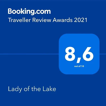 Lady Of The דירה